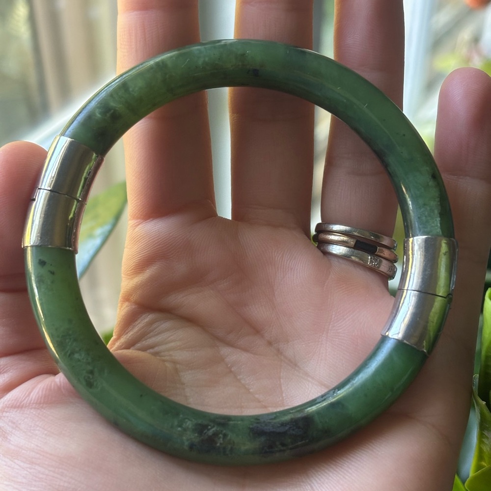 Vintage Jade Bangle with Silver Clasp & Hinge